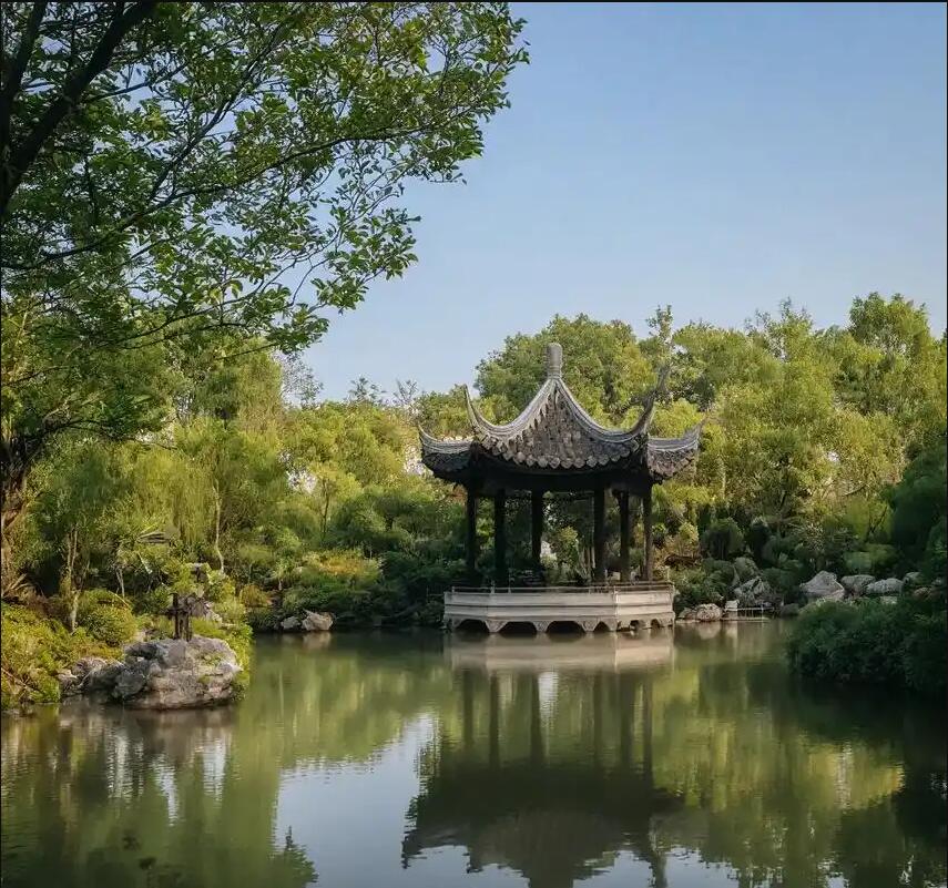 崂山区语芙土建有限公司